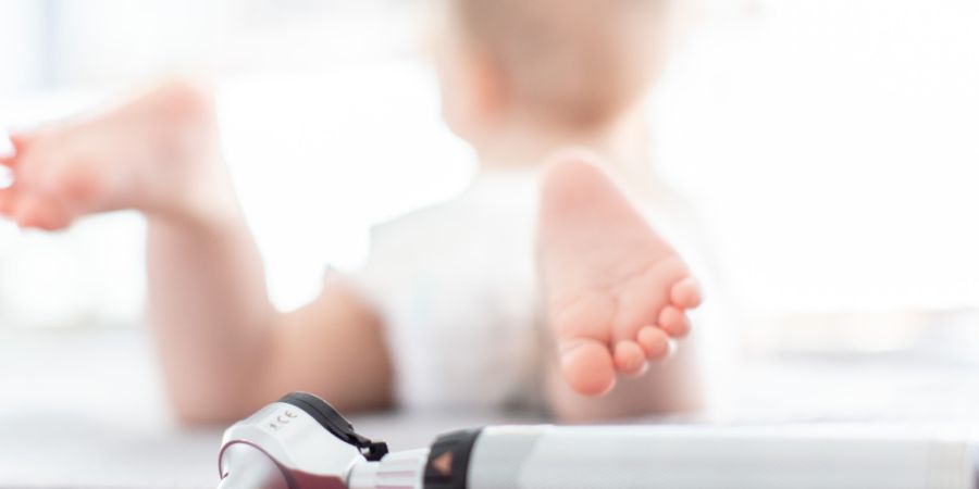 In einigen Kantonen ist die Dichte an Kinderärztinnen und Kinderärzten deutlich höher als in anderen. (Symbolbild)