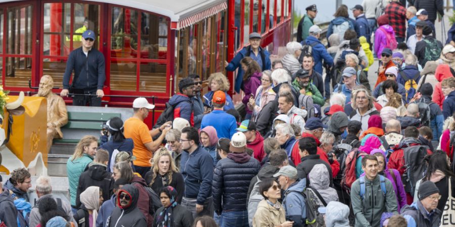 Mehr Gäste und höhere Reiseausgaben prägten das Tourismusjahr 2025. (Archivbild)
