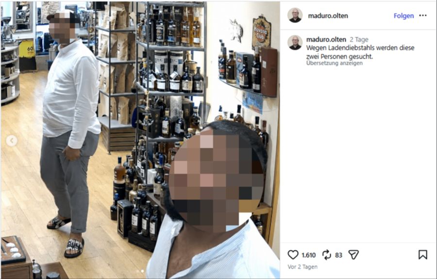 Zwei Männer lassen sich vom Inhaber beraten. Während dieser abgelenkt ist, lässt einer der beiden eine teure Cognac-Flasche verschwinden. Anschliessend verlassen sie den Laden.