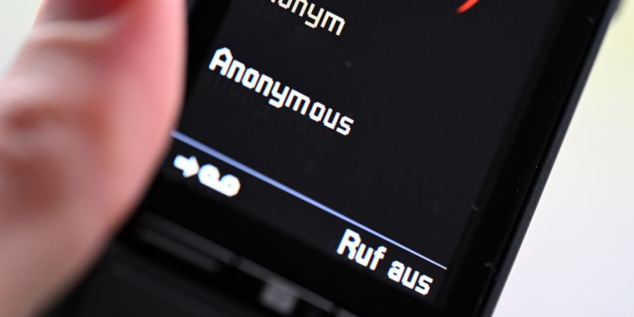 Im Kanton St. Gallen kam es in den vergangenen Tagen zu mehreren Telefonbetrugsfällen. (Symbolbild)