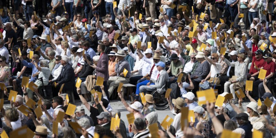 Die Glarner Landsgemeinde wird voraussichtlich über die geplanten Änderungen im Finanzausgleich entscheiden. (Archivbild)