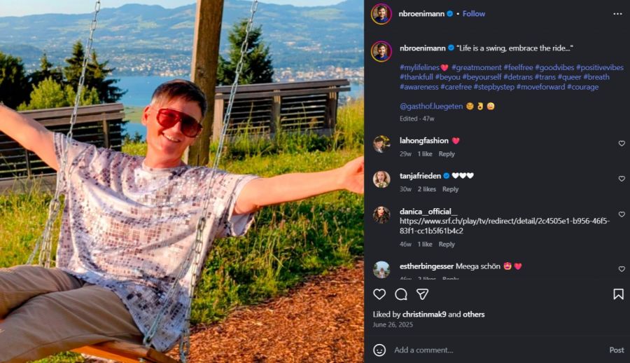 «Life is a swing, embrace the ride» – Brönimann im Sommer 2025, sichtlich im Reinen mit sich selbst.