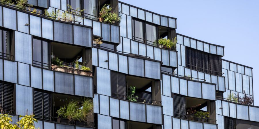 Wer ein Haus oder eine Wohnung kauft, muss sich auf teurere Hypotheken einstellen. (Symbolbild)