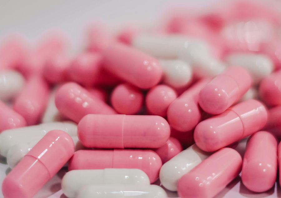 Weltweit fallen in der Pharmabranche Tausende Jobs weg – auch in der Schweiz. (Symbolbild)