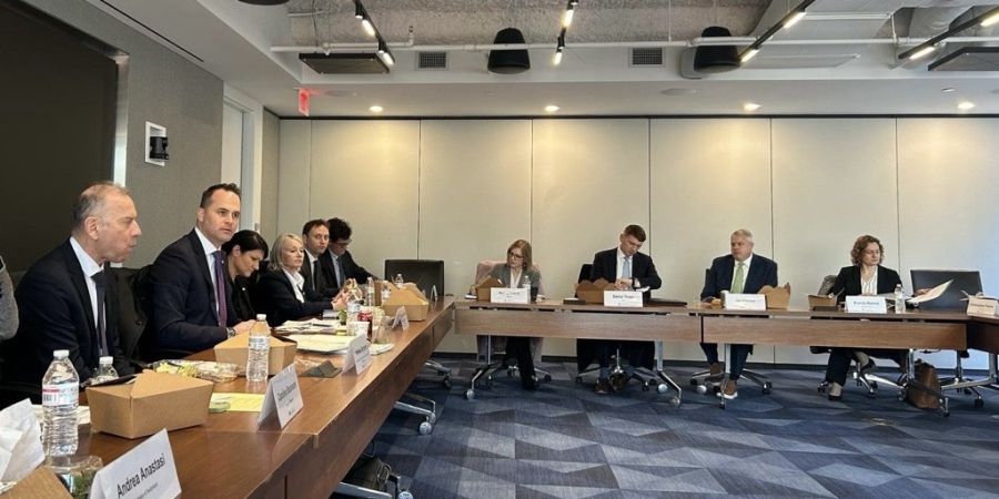 Die Efta-EU-Delegation des Schweizer Parlaments führt derzeit Gespräche in den USA. Präsident der Efta-/EU-Delegation ist der Luzerner FDP-Ständerat Damian Müller (links).