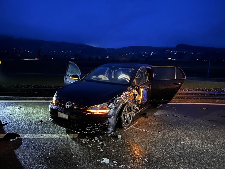 An den Fahrzeugen entstand Sachschaden.