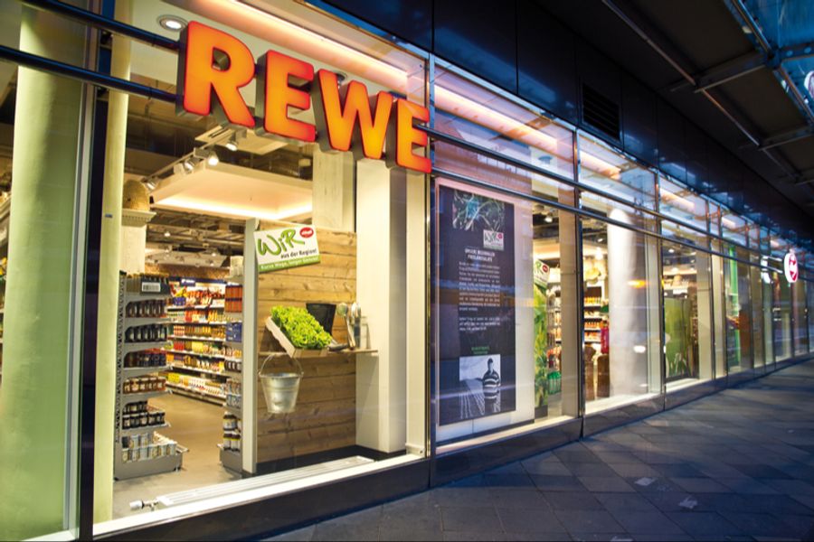 Wegen zunehmender Diebstähle und Drogenkonsum überlegt sich der Betrieber einer Rewe-Filiale in Köln zu schliessen.