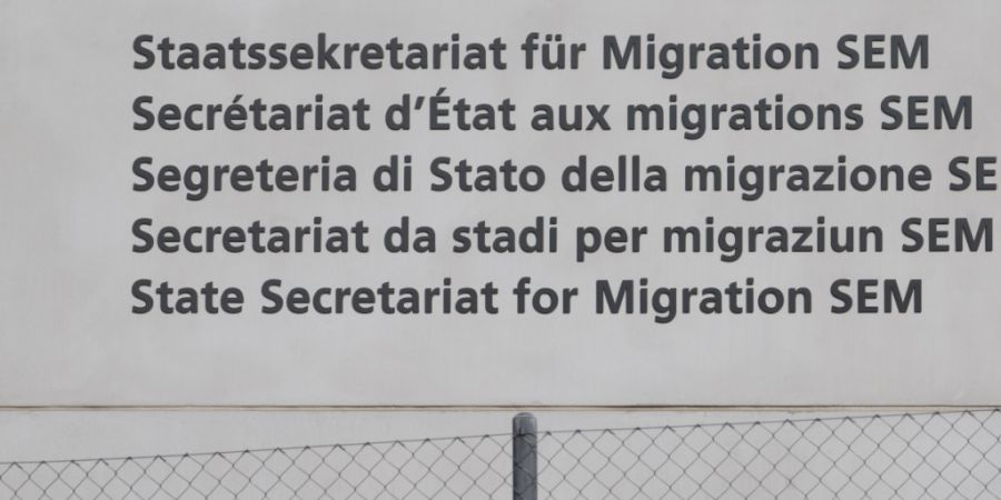 Das Staatssekretariat für Migration plant, das Bundesasylzentrum in Flumenthal umzubauen. Künftig soll es einen separaten Teil für renitente Asylbesucher geben. (Symbolbild)
