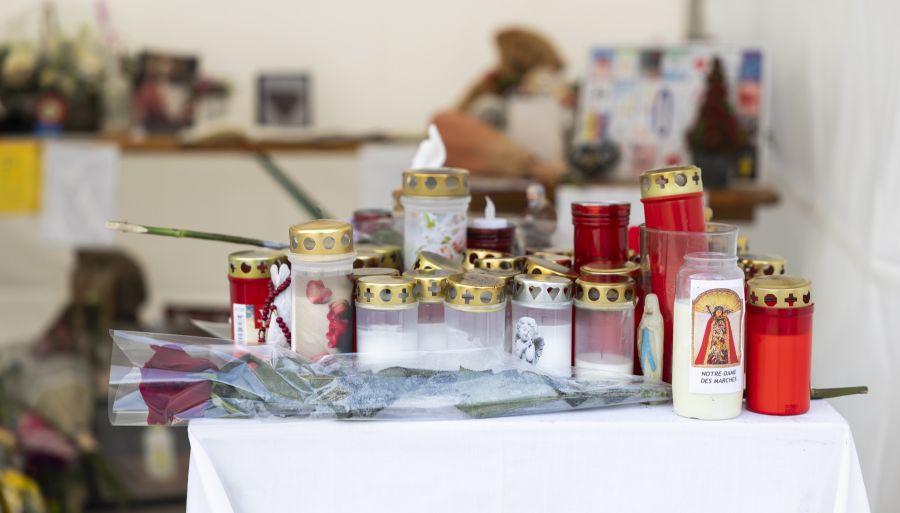 Einige der Angehörigen haben sich bewusst dagegen entschieden, die Videos anzuschauen.