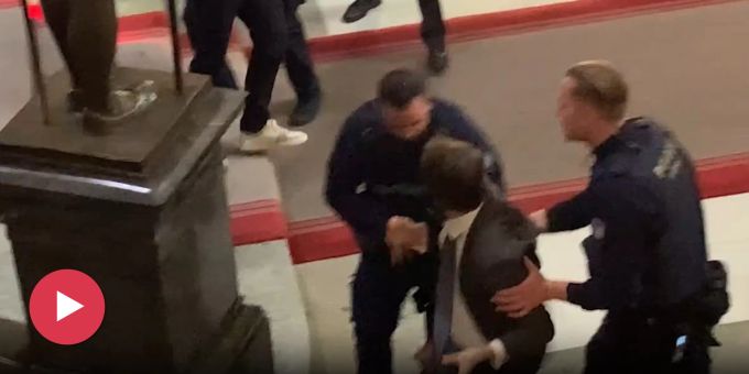 Nach Treppen-Eklat - SVP-Aeschi trifft sich mit Fedpol zur Aussprache