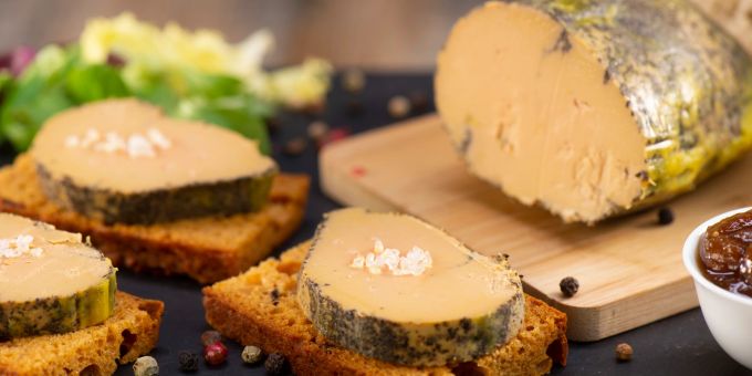 Produkte aus der Stopfmast wie Stopfleber sollen künftig weniger importiert werden. (Archivbild) Foie Gras