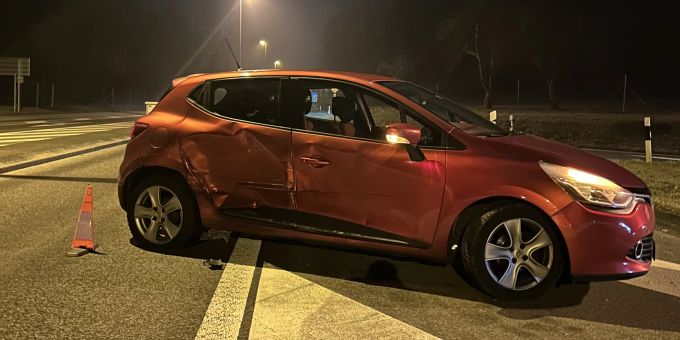 Beim Verkehrsunfall verletzte sich eine Frau leicht. Kollision in Frauenfeld.