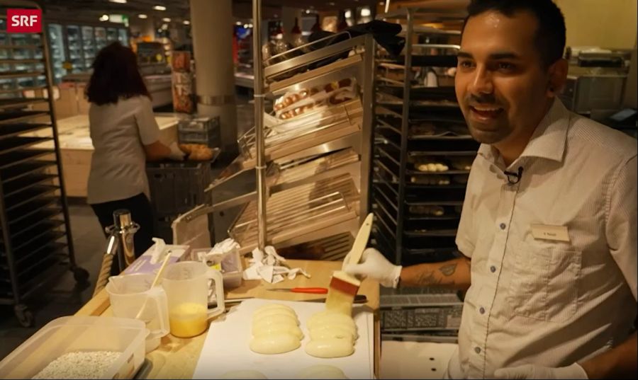 Gabor ist zufrieden mit seiner Arbeit und seinem Leben in der Schweiz.