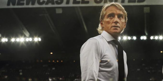 Roberto Mancini war nur 14 Monate lang Trainer von Saudi-Arabiens Nationalteam. Roberto Mancini Saudi-Arabien