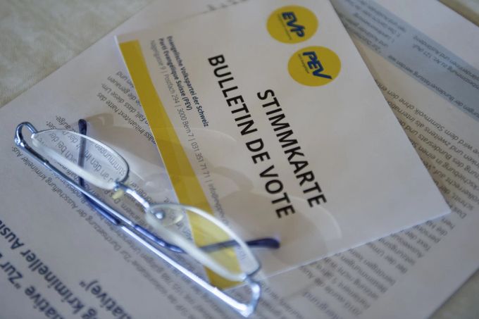 Bei der Delegiertenversammlung hat die EVP sich gegen eine Individualbesteuerung ausgesprochen. evp delegierte