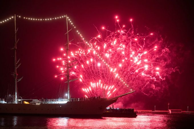 Schon weit vor Mitternacht gab es vielerorts in Deutschland ein Feuerwerk. tote silvester