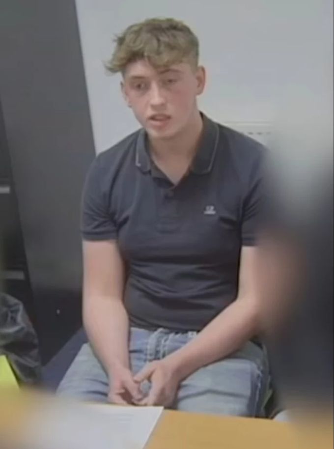 Thomas Johnson wurde nach dem Unfall in einem Polizeiverhör (Bild) gefragt, ob er jemals Lachgas genommen habe. Lachgas