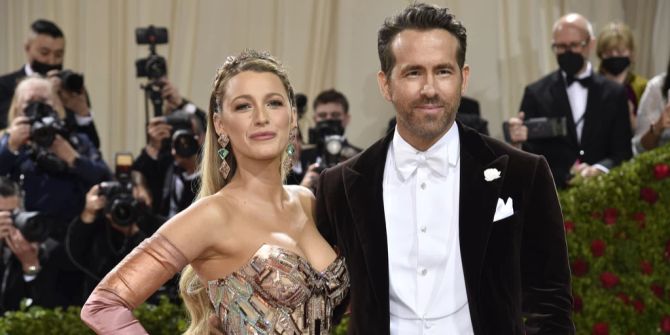 Ryan Reynolds Blake Lively