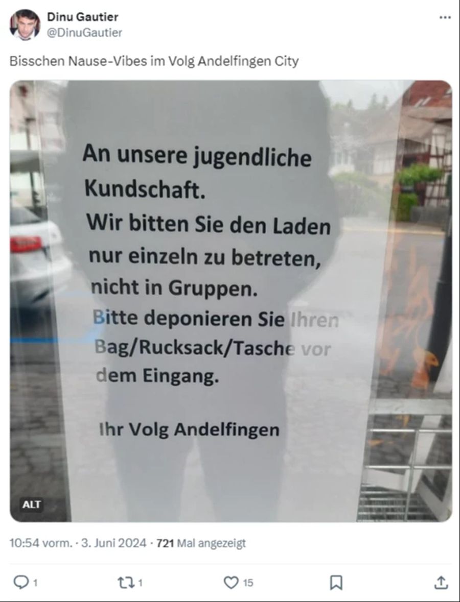 Der Volg in Andelfingen lässt Schülerinnen und Schüler nur einzeln rein.