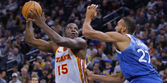 Clint Capela verliert mit den Hawks in der NBA gegen Minnesota. NBA
