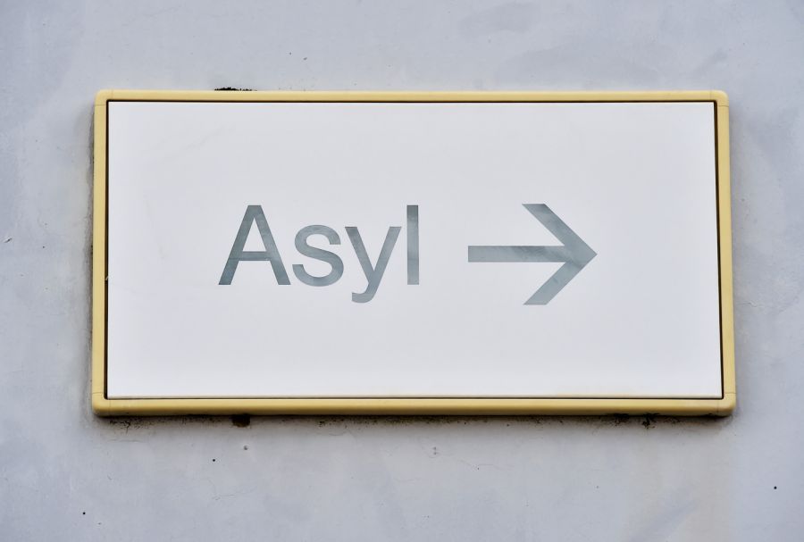 Der Flüchtlingsrat in Magdeburg warnt davor, dass die AfD Sellners Vorschläge umsetzten könnte. (Symbolbild)
