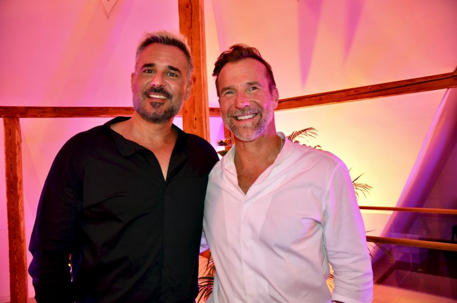 ESC trifft ZFF: Yves Schifferle, Schweizer ESC-Delegationsleiter, mit Wolfgang Bark beim glamourösen Swissdent-Abend.