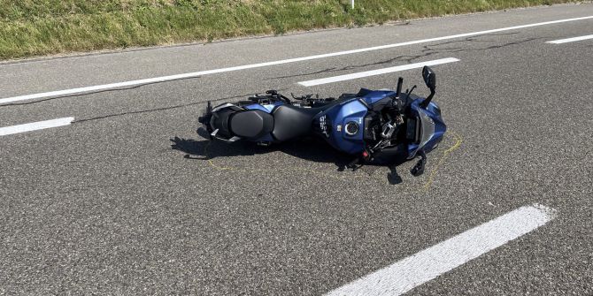 Motorradunfall auf A13