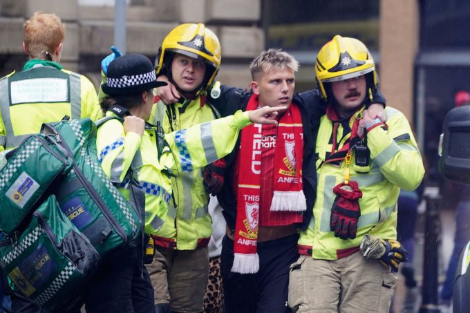 Mindestens 47 Menschen wurden bei dem Vorfall in Liverpool verletzt. 27 werden im Spital behandelt, zwei Personen befinden sich in kritischem Zustand. Liverpool