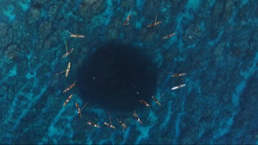 Indigene Völker beim Fischen