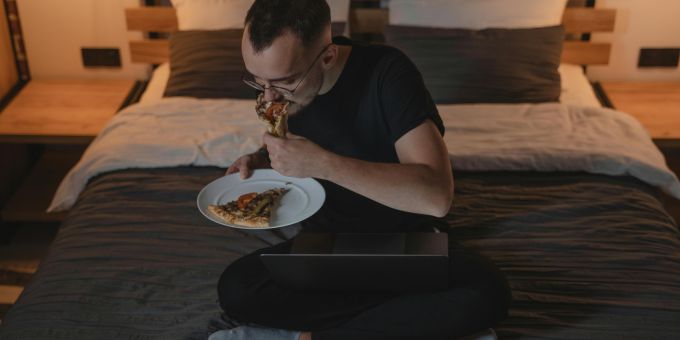 Hotelzimmer sind nicht für das Kochen von Menüs vorgesehen. Hotel