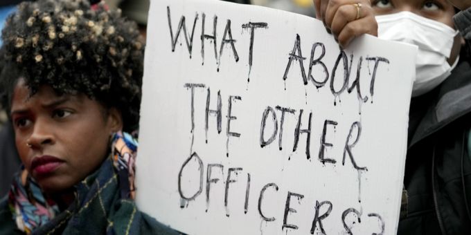 Gewalt - Ermittlungen gegen US-Polizisten stehen vor dem Aus Gewalt - Ermittlungen gegen US-Polizisten stehen vor dem Aus