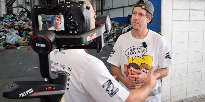 Sebastian Vettel geniesst seine Zeit als Familienvater und hält sich eine künftige Rolle in der Formel 1 offen. Sebastian Vettel