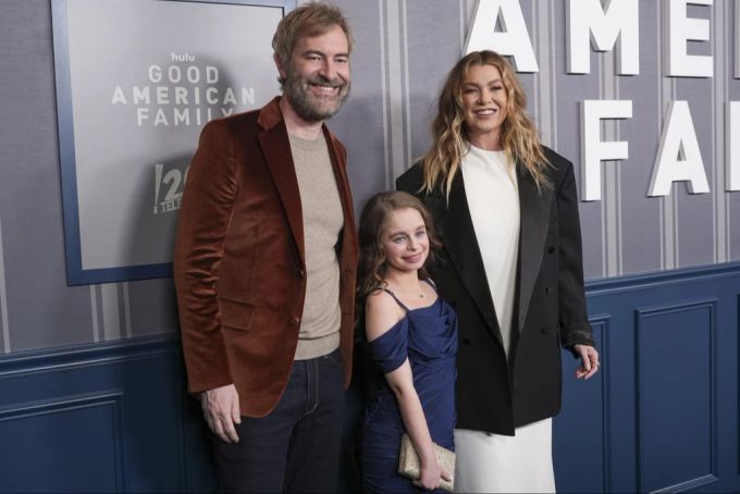 Ellen Pompeo und ihre Co-Stars bei der Premiere von «Good American Family». ellen pompeo