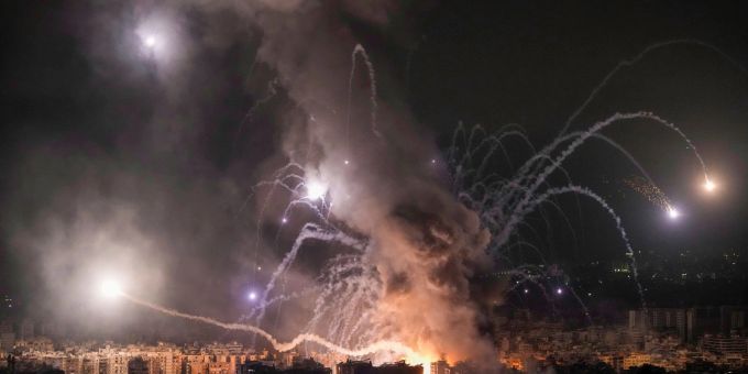 Gefechte - Hisbollah: Israelischer Panzer mit Rakete zerstört