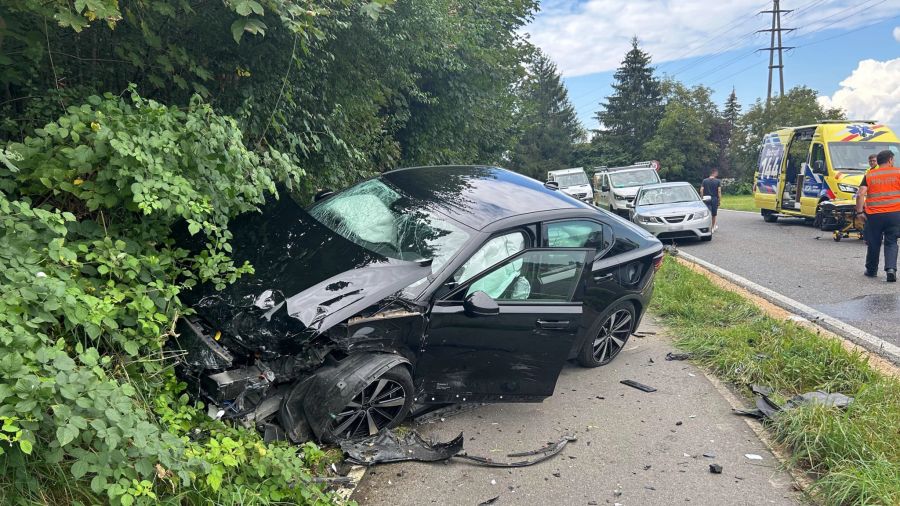 An den Fahrzeugen entstand ein Sachschaden.