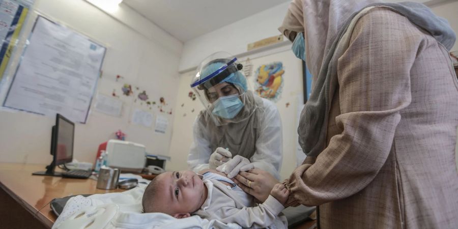 Hunderttausende Kinder sollen im Gazastreifen gegen Polio geimpft werden. (Archivbild)