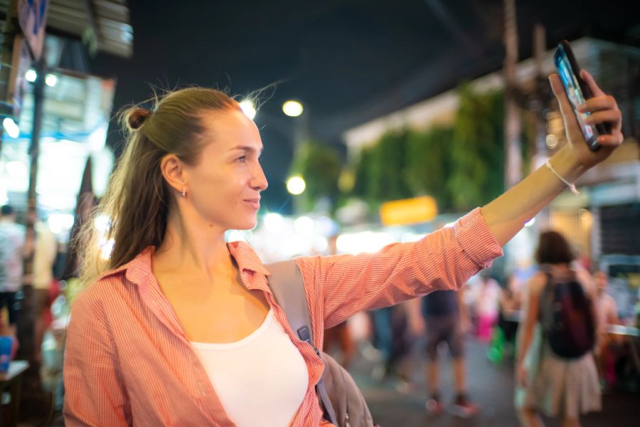 Frau, Smartphone, Selfie