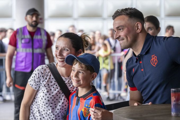 Die Fans freuen sich über die Rückkehr von Xherdan Shaqiri. Xherdan Shaqiri