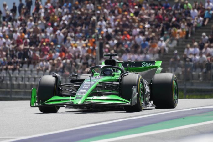 Valtteri Bottas darf hoffen, auch 2025 für Sauber in der Formel 1 zu fahren. Bottas Sauber Formel 1