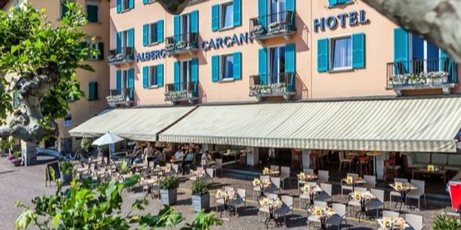 Albergo Carcani Marktplatz