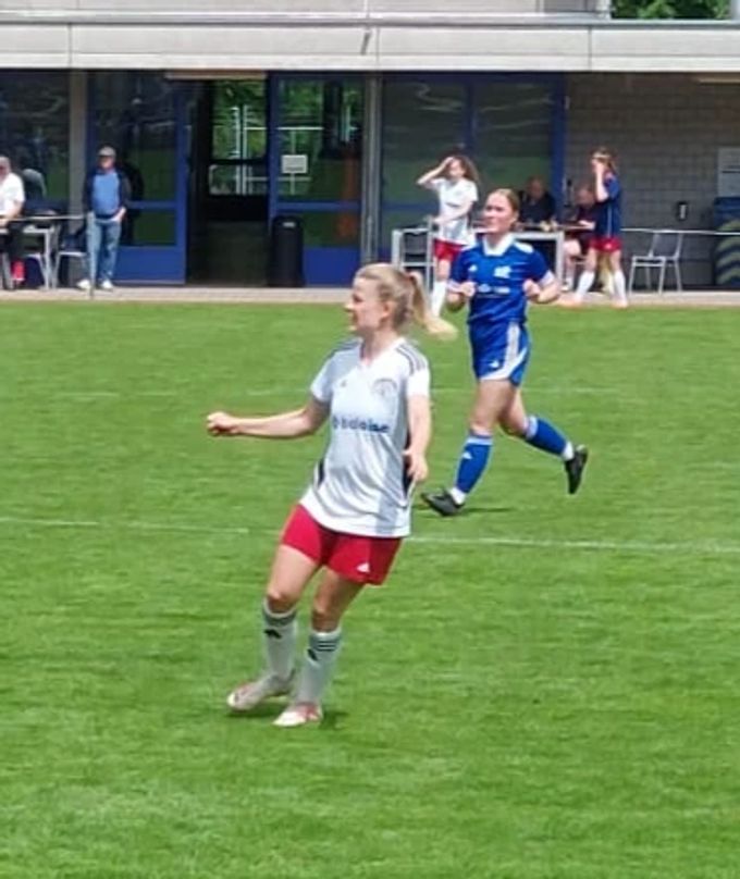 Vera Wüthrich vom FC Breitenrain während dem Spiel gegen Spiez. fc breitenrain