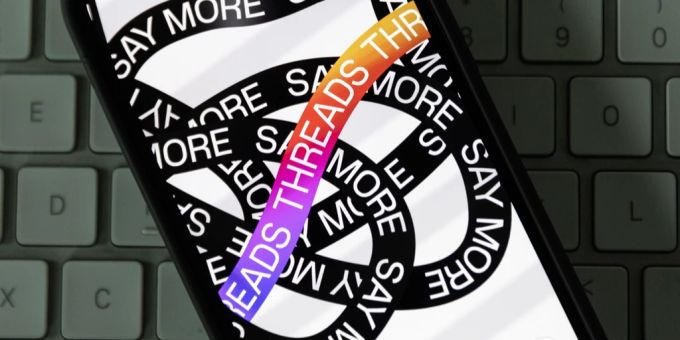 Metas Threads steht vor dem EU-Launch. (Symbolbild) Handy Threads Meta Kurznachrichtendienst