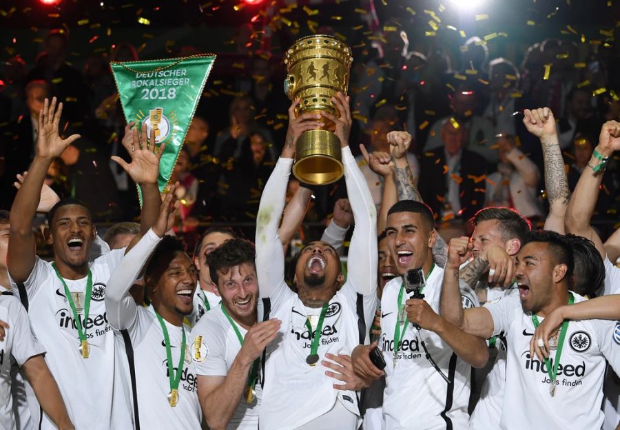 Mit Eintracht Frankfurt gewinnt Boateng 2018 den DFB-Pokal.