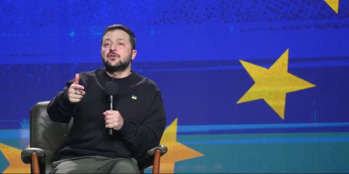 Am Weihnachtsfeiertag - Ukraine erhält Überweisung von Weltbank