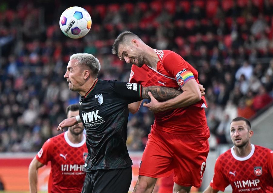 FC Augsburg Philip Tietz.