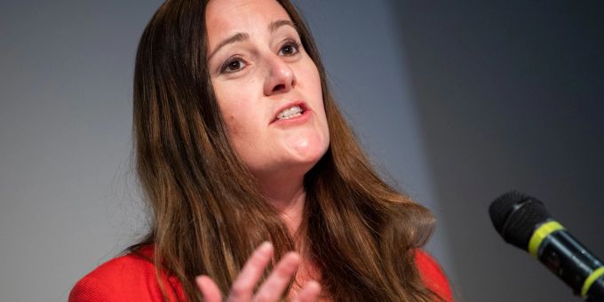 Janine Wissler weist die Unterstellung zurück, vor Ende 2021 Kenntnis über Vorwürfe sexueller Belästigung im Landesverband Hessen gehabt zu haben. Janine Wissler weist die Unterstellung zurück, vor Ende 2021 Kenntnis über Vorwürfe sexueller Belästigung im Landesverband Hessen gehabt zu haben.