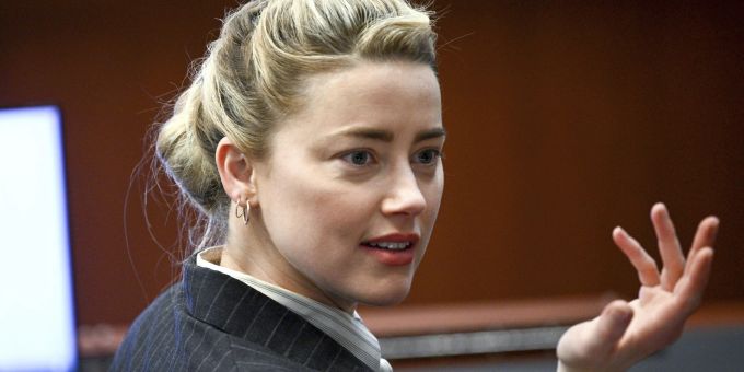 Amber Heard blonde hair