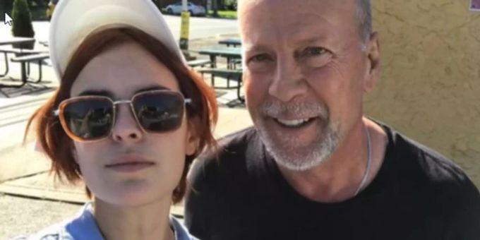 Nach Schock-Diagnose - Tochter verschiebt Hochzeit für Bruce Willis
