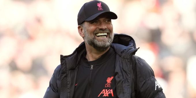 Kann dank seines Bentleys jetzt etwas schneller fahren: Liverpool-Trainer Jürgen Klopp. Jürgen Klopp