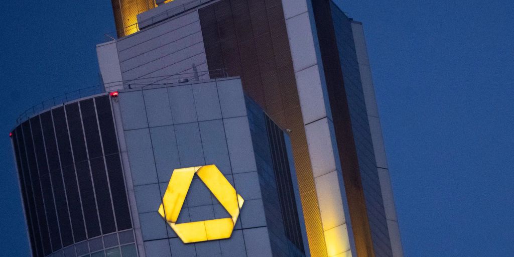 Wann Bucht Die Commerzbank Morgens Das Erste Mal Commerzbank: Quartalsgewinn etwas höher